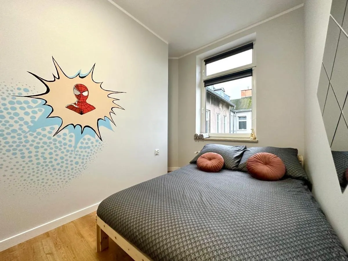 Mmrent Spidey Room Gdańsk